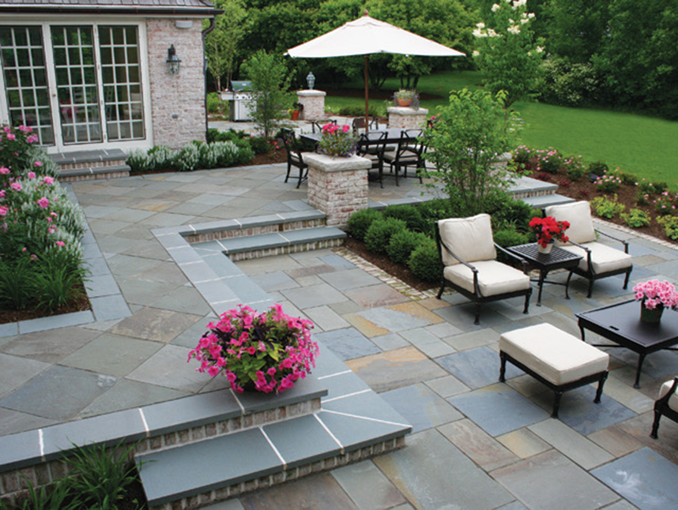 Patio builders design patios that suit both modern and classic tastes.